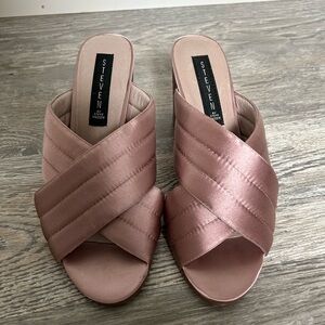 Steve Madden Women's Pink Satin Slide Sandals, 8, new never used